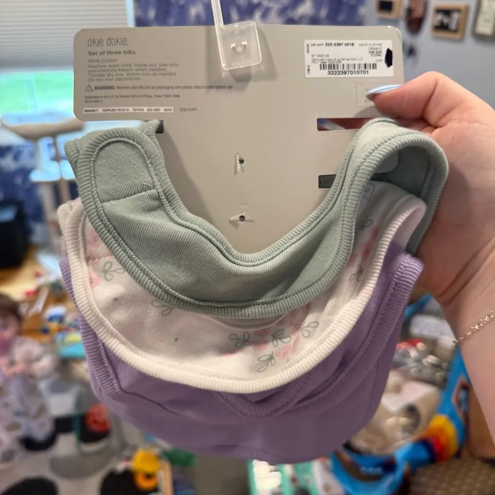 Okie Dokie 3 Piece Bib Set NWT